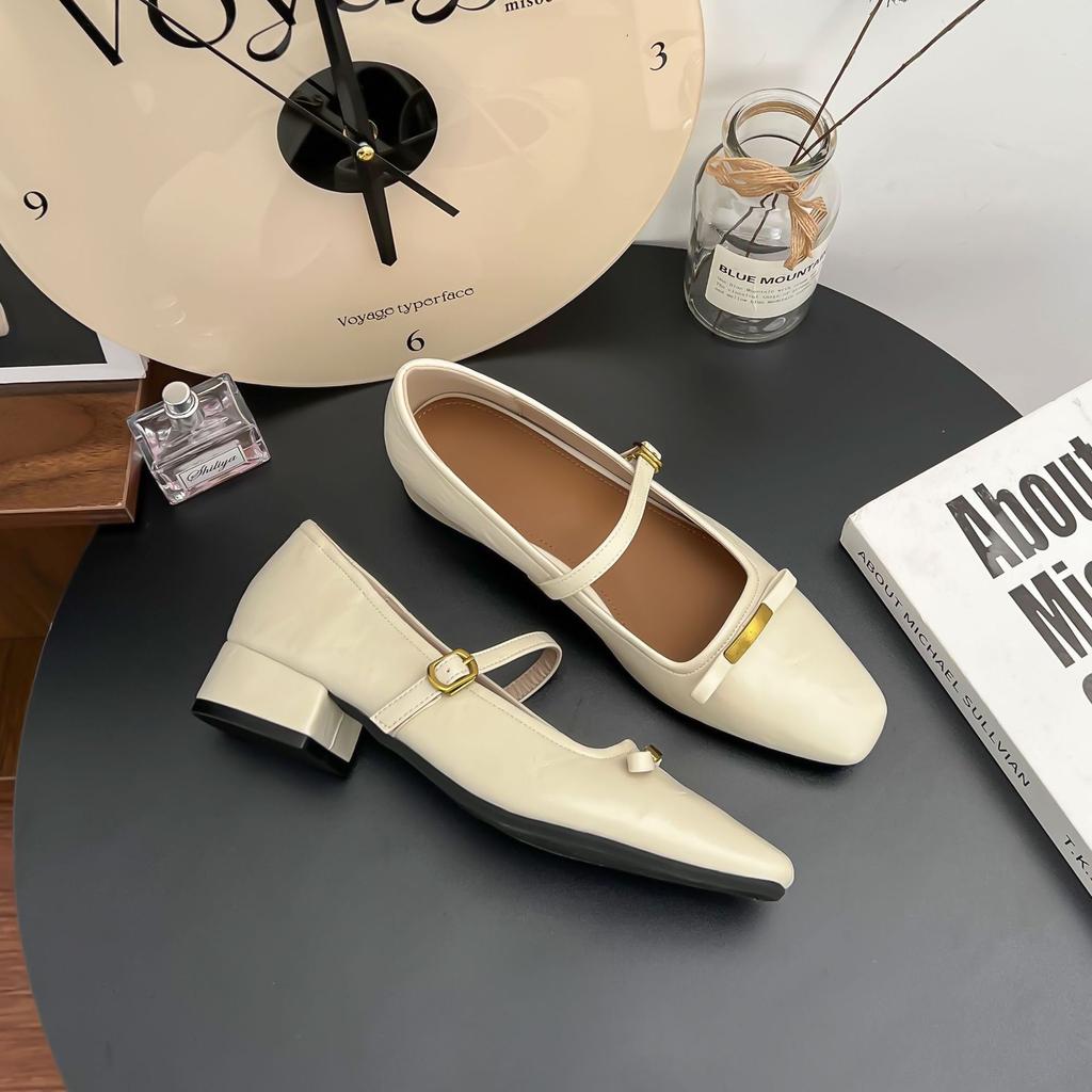 Spring new retro single shoes women wear high-end comfortable soft leather light mouth high heels thick heel not tired feet shoes