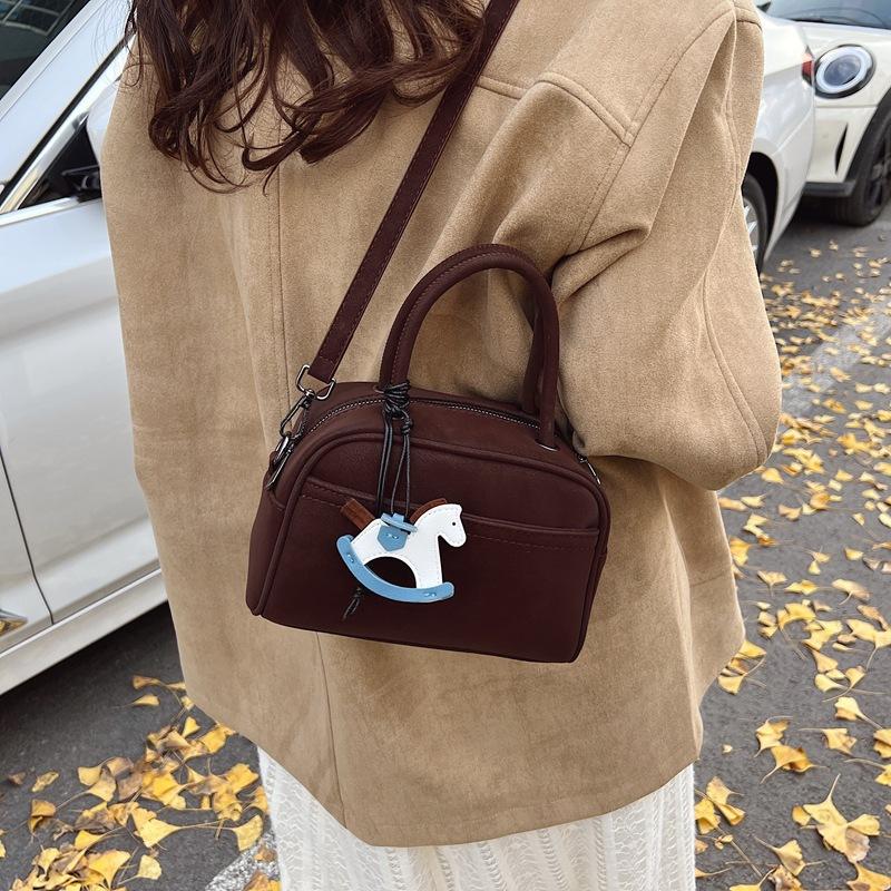 2025 New Fashion Trend Women's Small Square Bag Shoulder Bag Boston Small Bag Exquisite and Cute