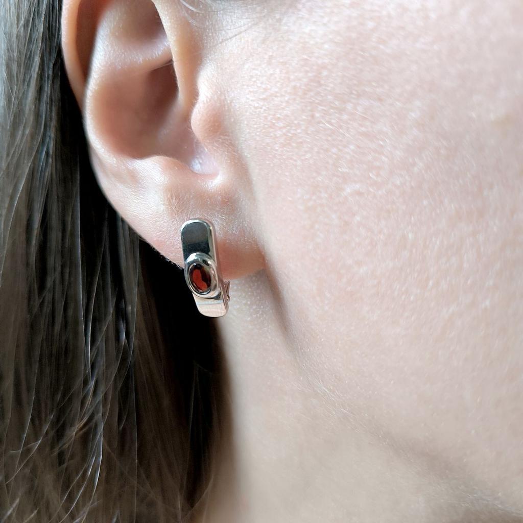 Серебряные серьги с натуральным гранатом 1.125ct (2166283)