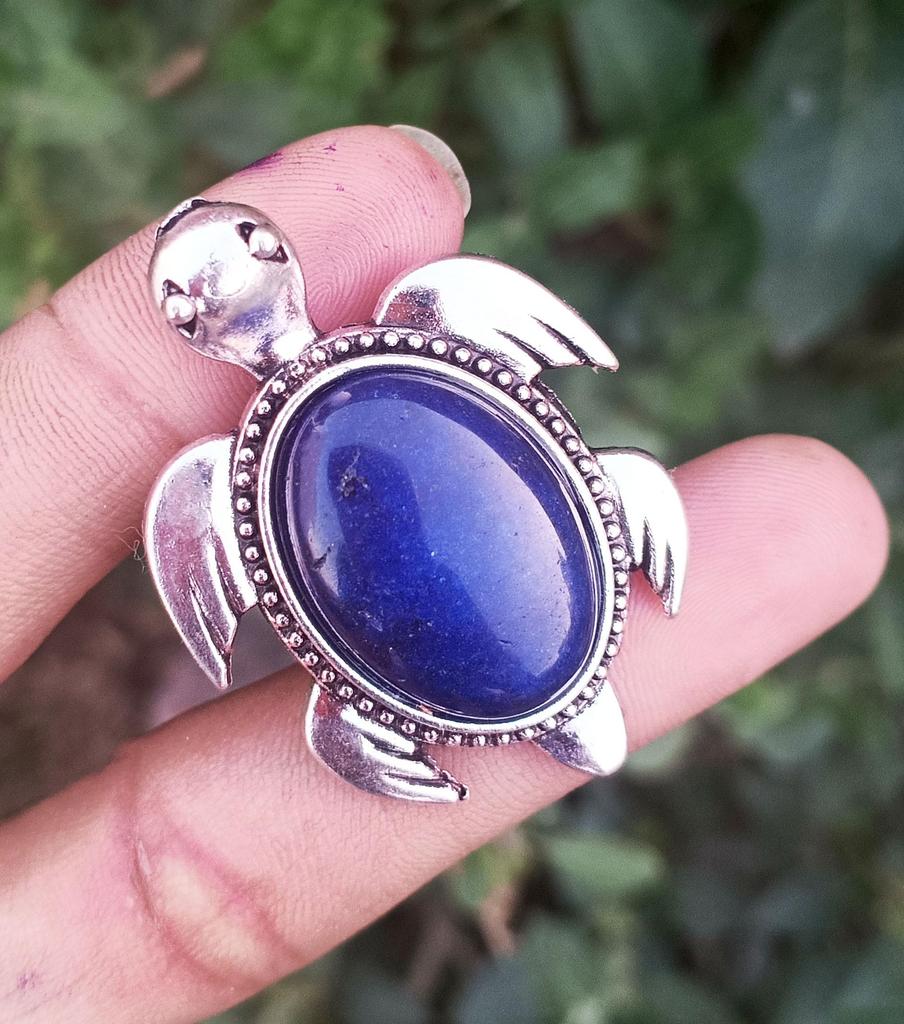 Lapis Lazili Gemstone Tortoise Shape Silver Plated Pendant Fashion Jewelry
