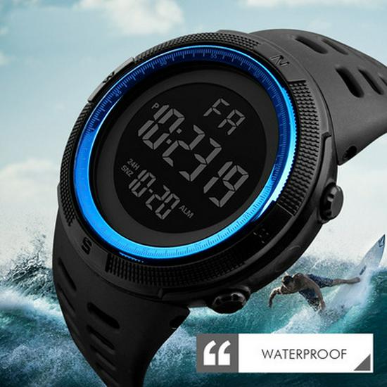Men's Multifunctional Waterproof Luminous Sports Watch with Large Dial and Black Screen