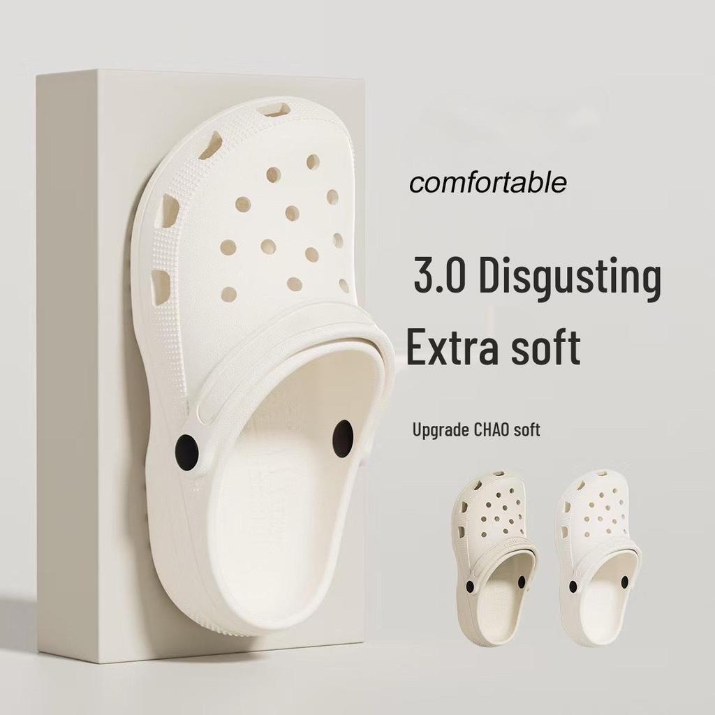 Summer 2025 Women's Trendy Breathable Hole Sandals: Cute, Non-slip, Thick Sole Couple Beach Shoes