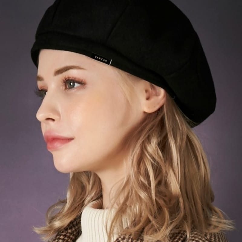 

VARZAR Берет из шерсти с металлическим наконечником, черный FREE