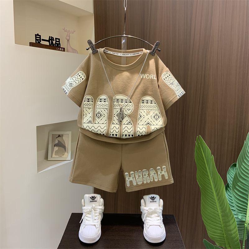 

Модный летний комплект из двух предметов для мальчиков с принтом букв - Крутой и стильный наряд с коротким рукавом Size 120