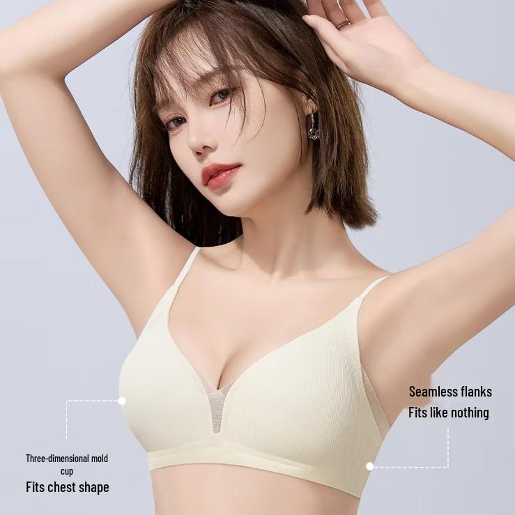 Hochwertiges französisches Dreieckspitzen-Bralette: Gerippt, Ohne Bügel, Dünne Träger, Atmungsaktiv, Tiefer V-Ausschnitt.