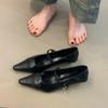 French Retro Style Inner Height Increase Commuter Shoes Women's Pointed Head Temperament Bow Single Shoes
