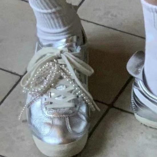 1 pár přívěsků na ozdobu bot Tvar mašle Umělá perla s klipsem Přívěsky na šněrování do bot pro sandály Příslušenství k botám Klíčenka Taška Přívěsky do auta