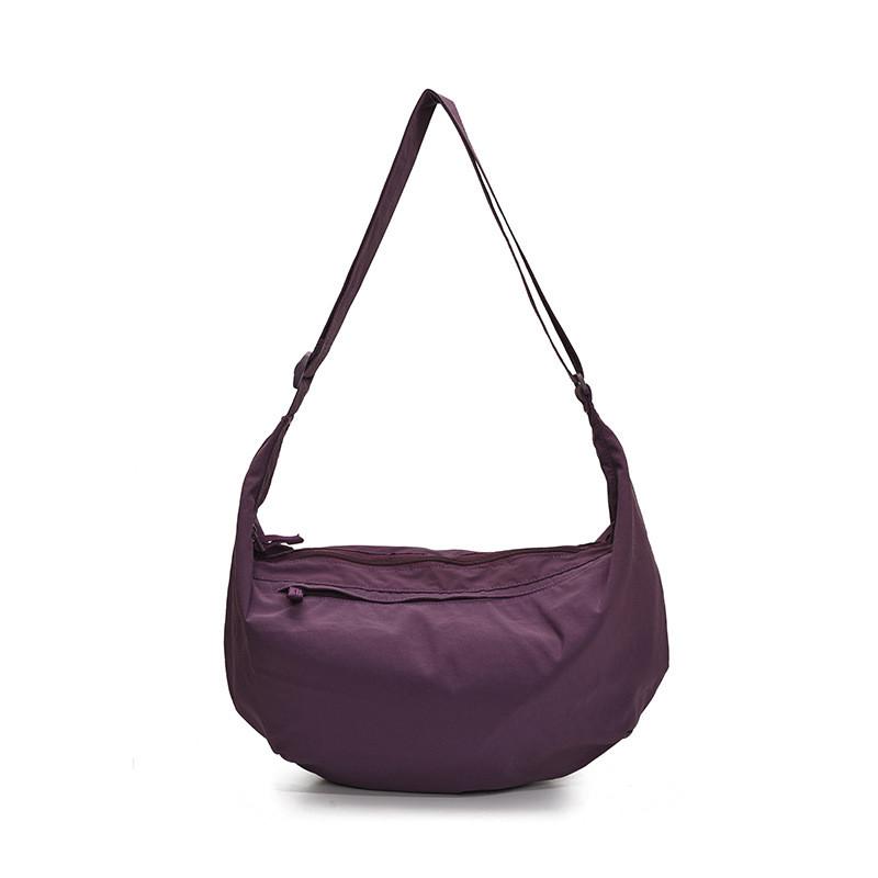 Nylon Duffle Bag For Women With Zipper Closure And Casual Style Perfect For Travel And Leisure