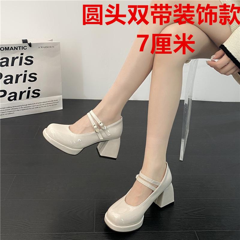 

Французские туфли Мэри Джейн женские 2025 новая осень круглый носок супер высокий каблук ретро jk маленькие кожаные туфли лакированная кожа толстый каблук одинарные туфли 40