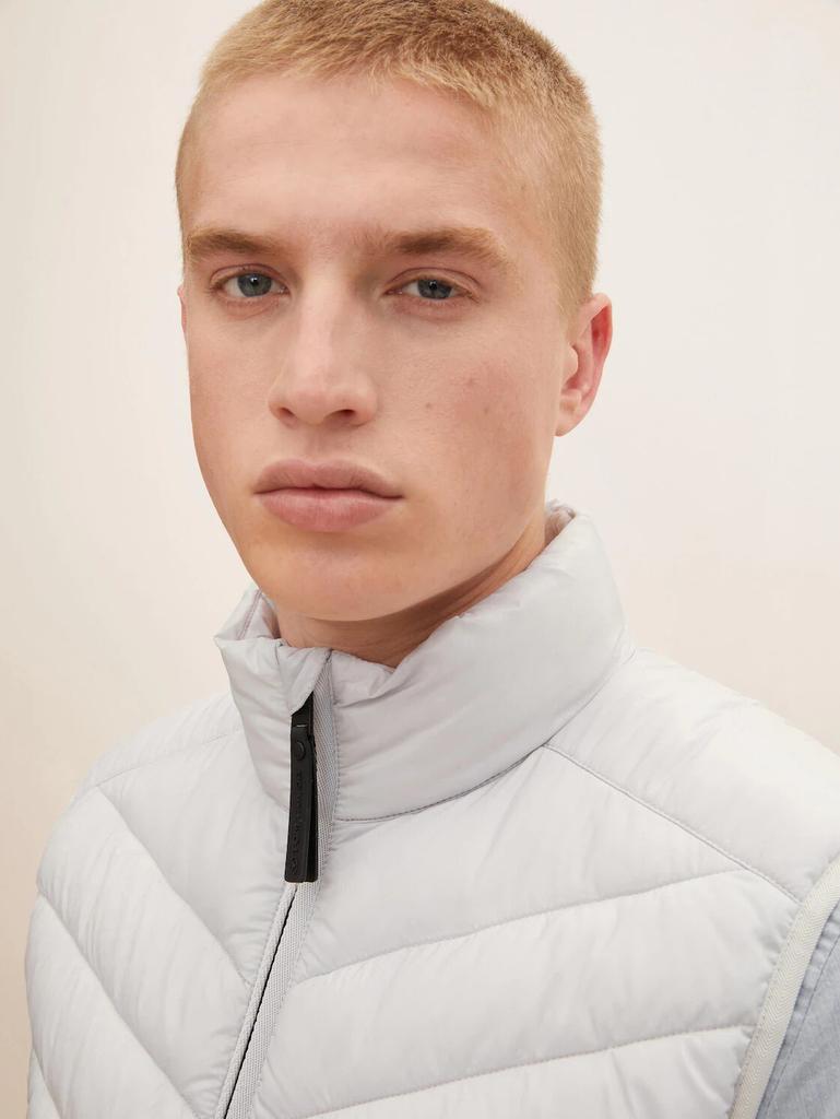 Зимняя куртка Tom Tailor Gesteppte Weste (1031473) грубый серый