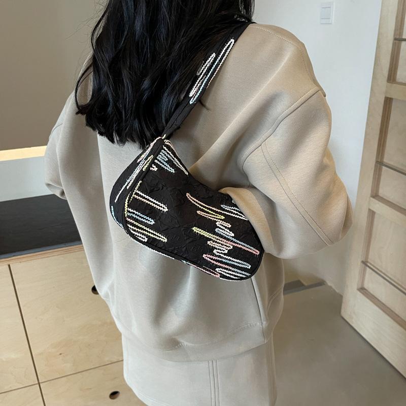 Fashion Personality, Foreign Style, Commuting, Fresh Armpits 2025 Foreign Style, New Temperament and Texture, Single Shoulder Crossbody Small Square 