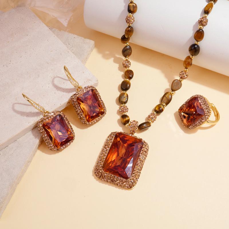 Sultanit Schmuckset: Ohrringe, Ring & Halskette mit Tigerauge-Kette – Premium, Elegant & Leichter Luxus Design.