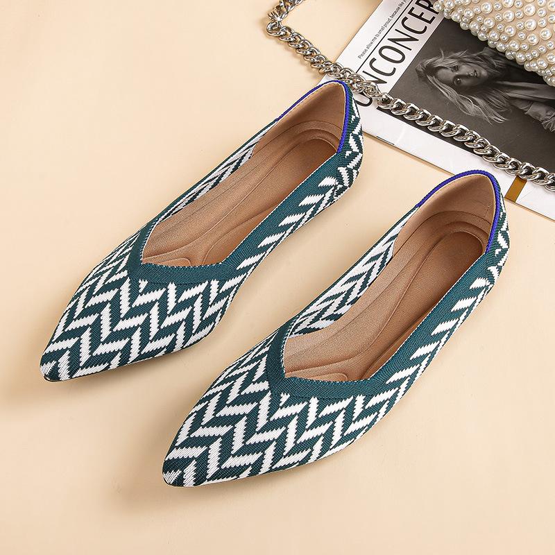 Fliegende gewebte Damen-Einzelschuhe neuer Frühling spitzgestrickte Schuhe flacher Boden flacher Ausschnitt bequeme Doudou-Schuhe große Größe Damenschuhe