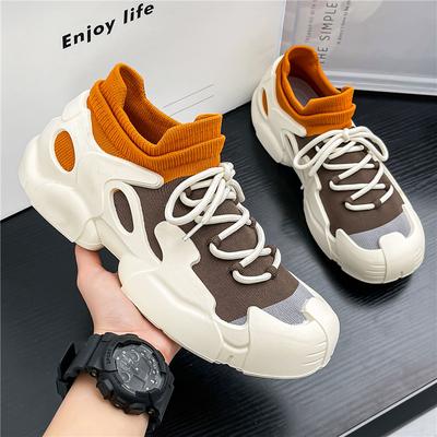 Koppel Sneakers 2025 Lente Nieuw Vliegweefsel Mesh Ademend Sokken Schoenen Bergbeklimmen Antislipschoenen Heren Papa Schoenen