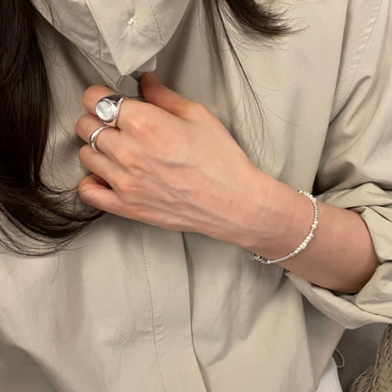 Retro finger Creamy_SR280