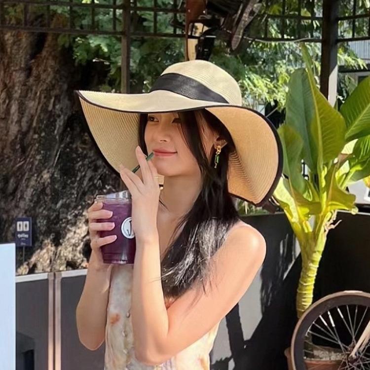 Straw hat women's sun protection summer oversized brim sunshade beach hat vacation foldable streamer bow hat women