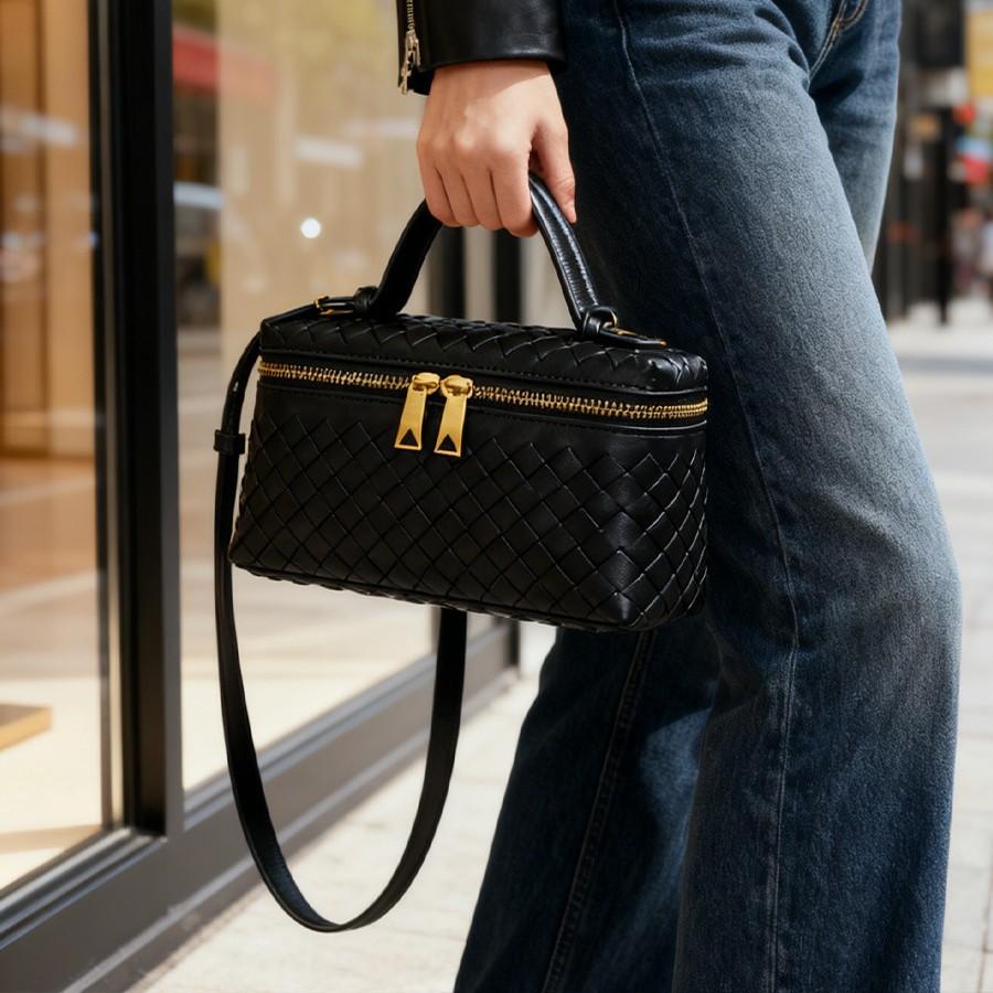 Handmade Woven Box Bag Fashion Handheld Makeup Clutch Shoulder Crossbody Purse for Women KTB