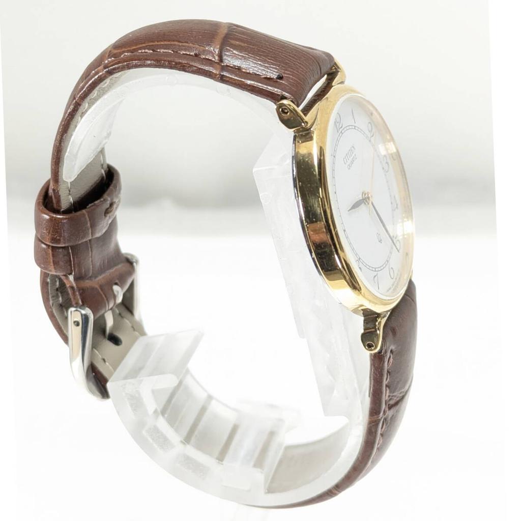 Citizen Vintage Quartz Battery and Strap Watch, V-71