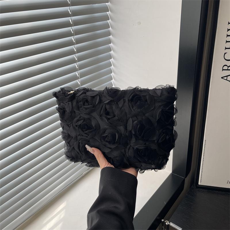 Rose Large-capacity, Fashionable, Stylish, High-end and Simple Clutch Bag