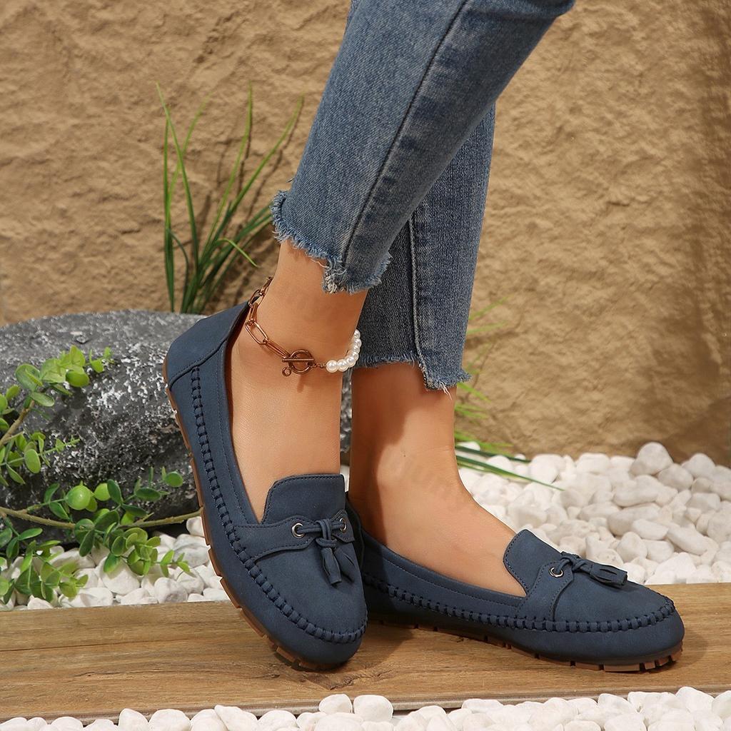 Fashion Women's Loafers Leisure Flat Shoes 2025 Spring New Plus Size 43 Round Toe Tassel Solid Color Lightweight Anti Slip Walking Shoes