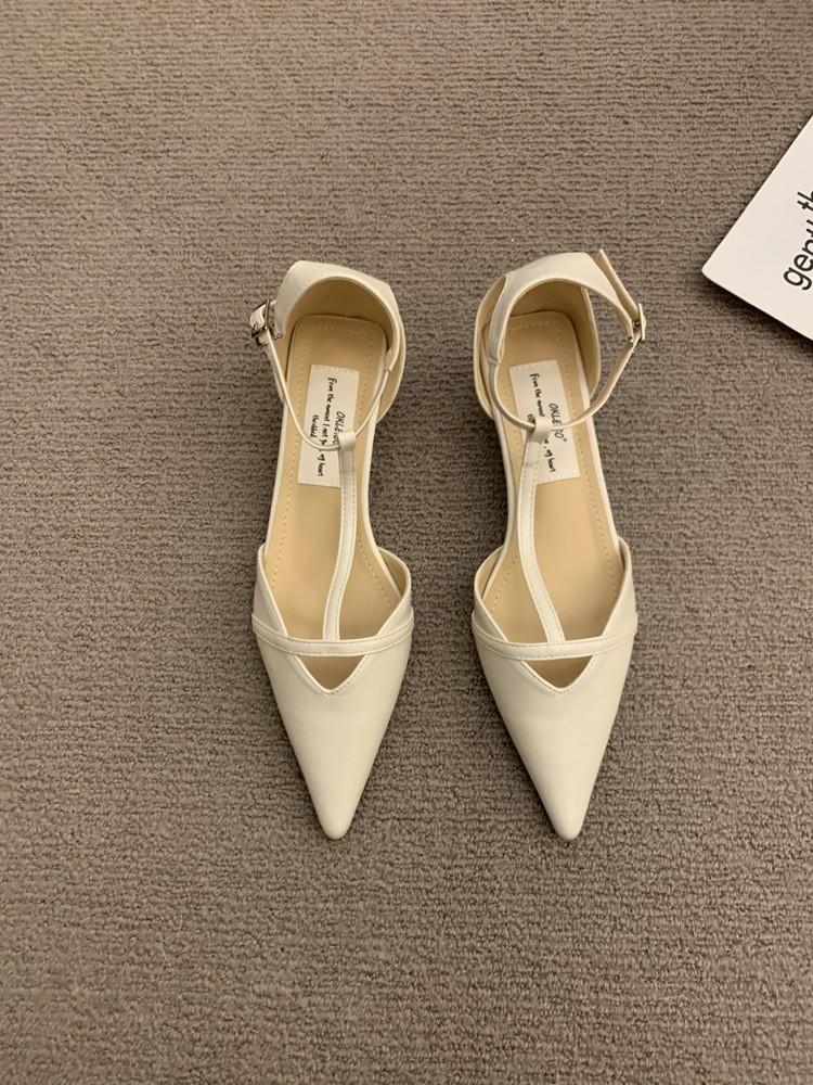 

Знаменитый темперамент туфли на высоком каблуке женские лакированные кожаные туфли Мэри Джейн маленькие кожаные туфли на высоком каблуке сандалии 39