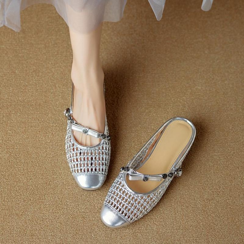 

Мода 2025 Лето Новые Женские Плетеные Мэри Джейн Слипоны из Коровьей Кожи с Микрофибровыми Вставками 3см Круглый Низкий Каблук Сладкая Обувь 35 серебряный