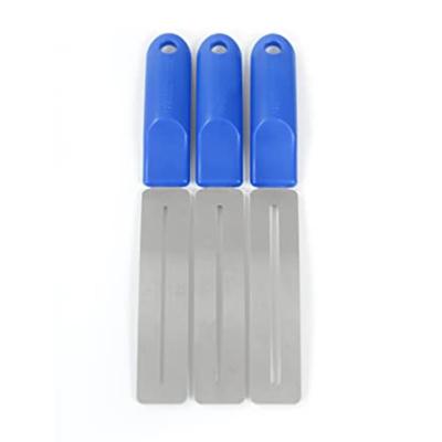 MUSIC NOMAD Narzędzie do czyszczenia progów GRIP Guards MN225