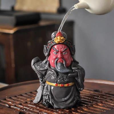 Živica, ktorá mení farbu čaju Ozdoby pre domáce zvieratá Kancelársky stôl Dekor Retro Guan Gong Craft Odfarbená figúrka Čajový obrad