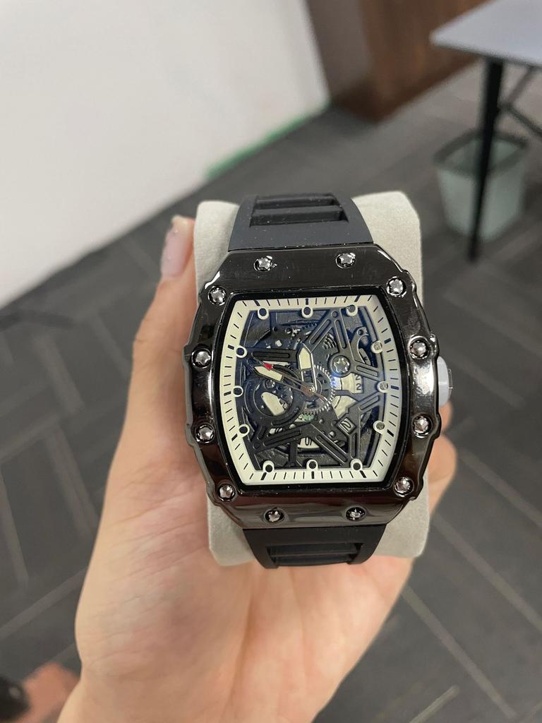 Watch Domineering High-Value Fashion Trend Non-Mechanical Watch Luminous Barrel-Shaped Men'S Watch