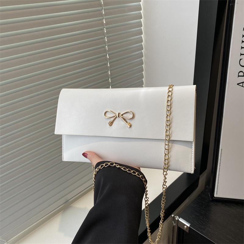 

Envelope bag women 2025 new Korean version trend fashion minimalist style niche design literary and beautiful small square bag белый