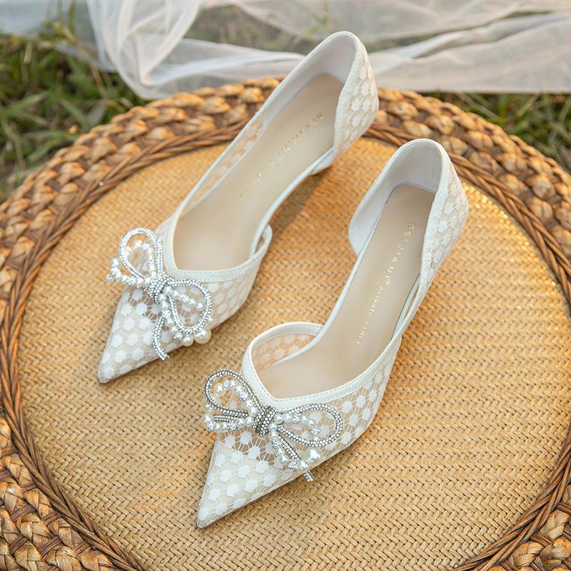 

Сетчатые роскошные туфли-лодочки на высоком каблуке с бантом из страз, женские туфли-стилет с острым носком, новая китайская обувь для подружек невесты 39