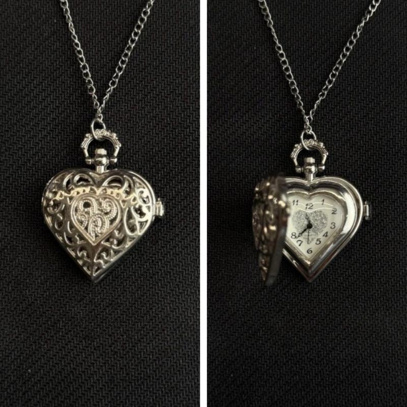 Fashion Hollow Heart Pocket Watch Chain Keychain Design Steampunk Clock Vintage Necklace Pendant Jewelry Watch Couple Gift