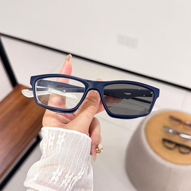 Fotokromik Miyopi Gözlükleri Erkek Dış Mekan Bisiklet Gözlükleri Ayarlanabilir Gözlük Bacakları Ayrılmayı Önlemek İçin Göz Çerçevesi