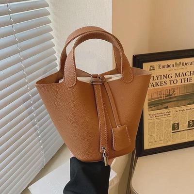 Mode 2023 Damen Retro Korb & Beuteltasche: Nischen-Handtasche im High-End-Stil mit schlichtem Design