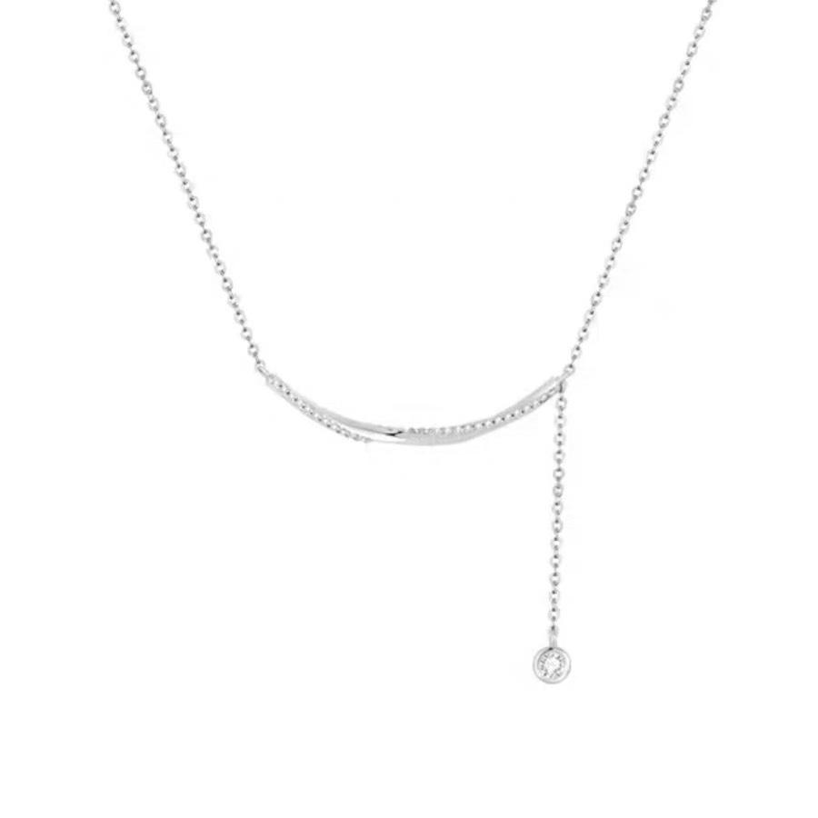 Zirconia Smile Tassel Water Drop Necklace: Summer Niche Design Clavicle Chain with Arc Smile Pendant.