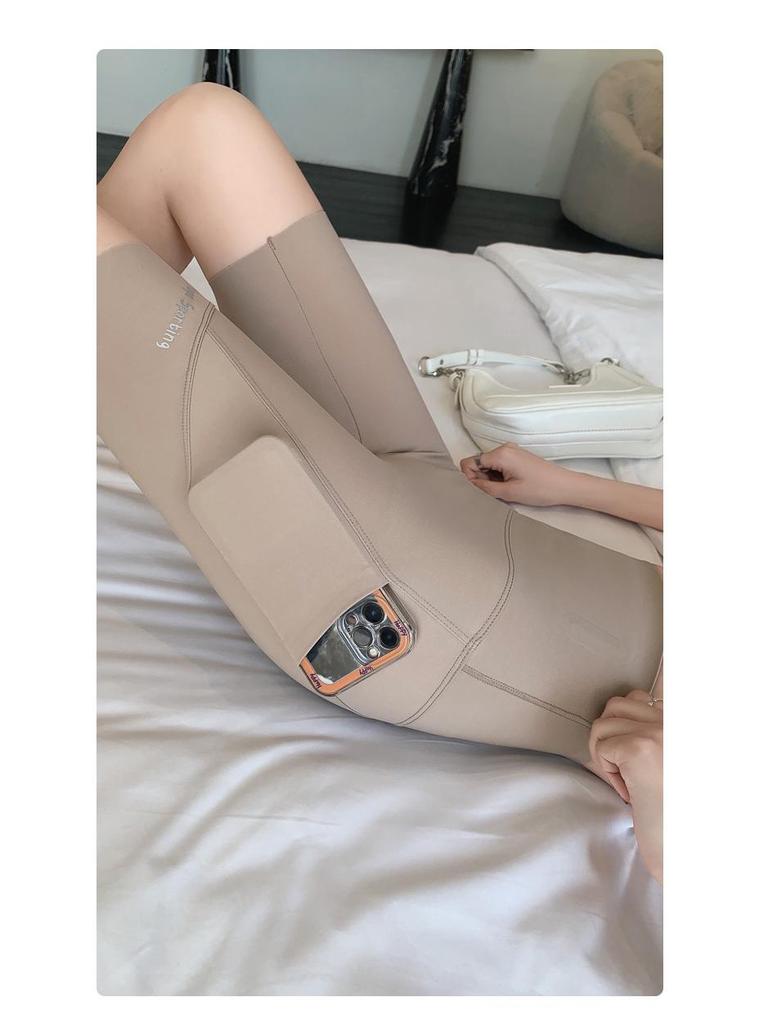 2024 Women's High-Waisted Summer Shark Yoga Shorts with Side Pockets