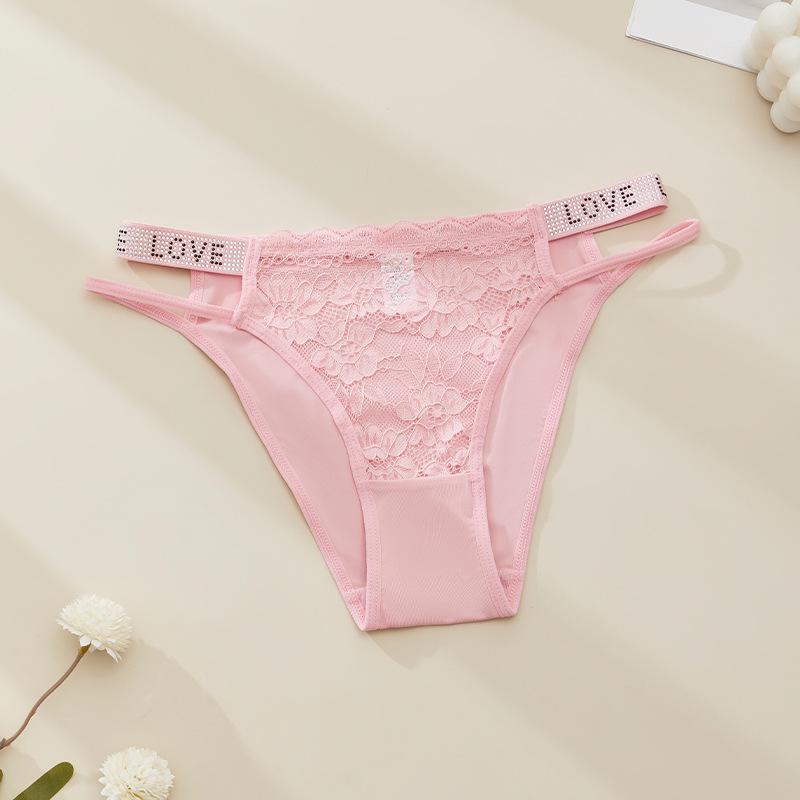 European & American Sexy Lace Thong: Floral Hollow Waistband, Rhinestone Adornment, Pure Cotton Crotch, Comfortable, Breathable Design.