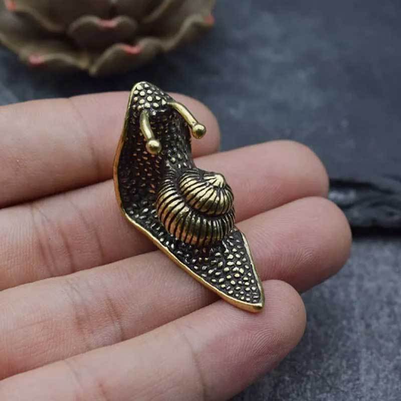 Vintage Pure Copper Pet Tea Snail Ornament, Mini Snail Figurine, Tea Pet Tea Ceremony Collection Decoration, Desktop Plaything