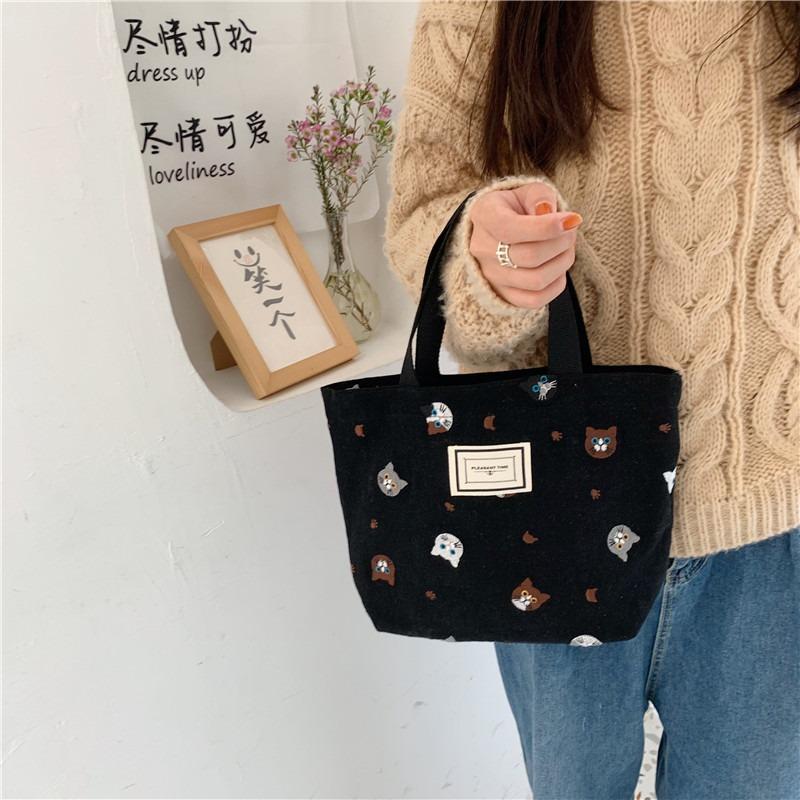 12 Embroidered Cat Handbag Literary Cute Bento Bag To Work Students Carry Small Cloth Bags