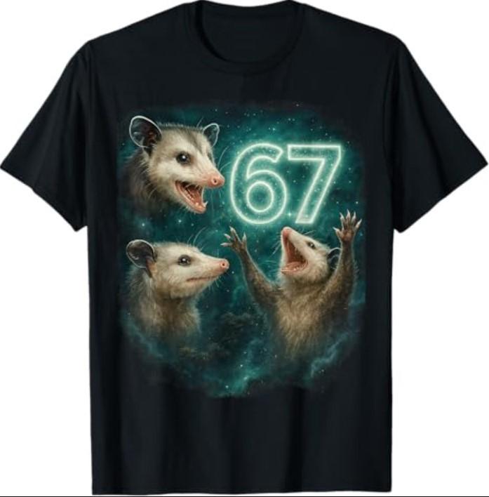 Opossum Six Seven 6 7 Meme Possum Howling at The Moon 67 T-Shirt Unisex T-Shirt XXL