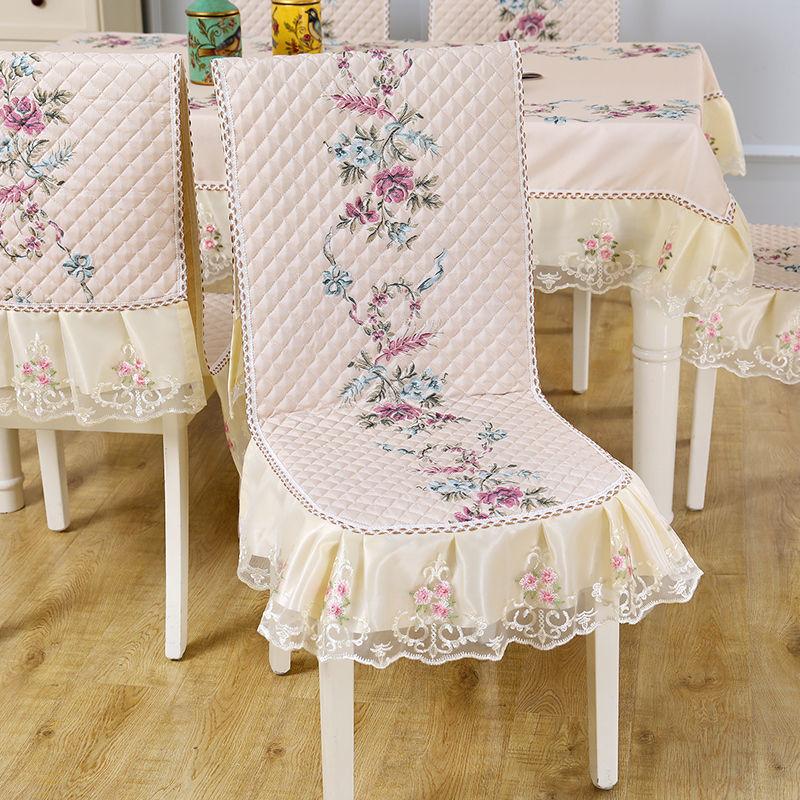 1pcs European Style Countryside Embroidery Dining Chair Covers Quilted Anti Slip Lace Ruffle Edge Chair Cushion Home Restaurant Fabric Decoration seat cover 1pcs 1580₽