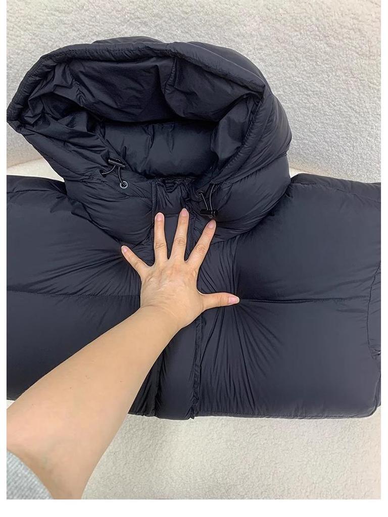 95% Weiße Entendaunen Damen Kurze Winter Kapuzenjacke 2025 - Leichter Luxus Petite Puffmantel