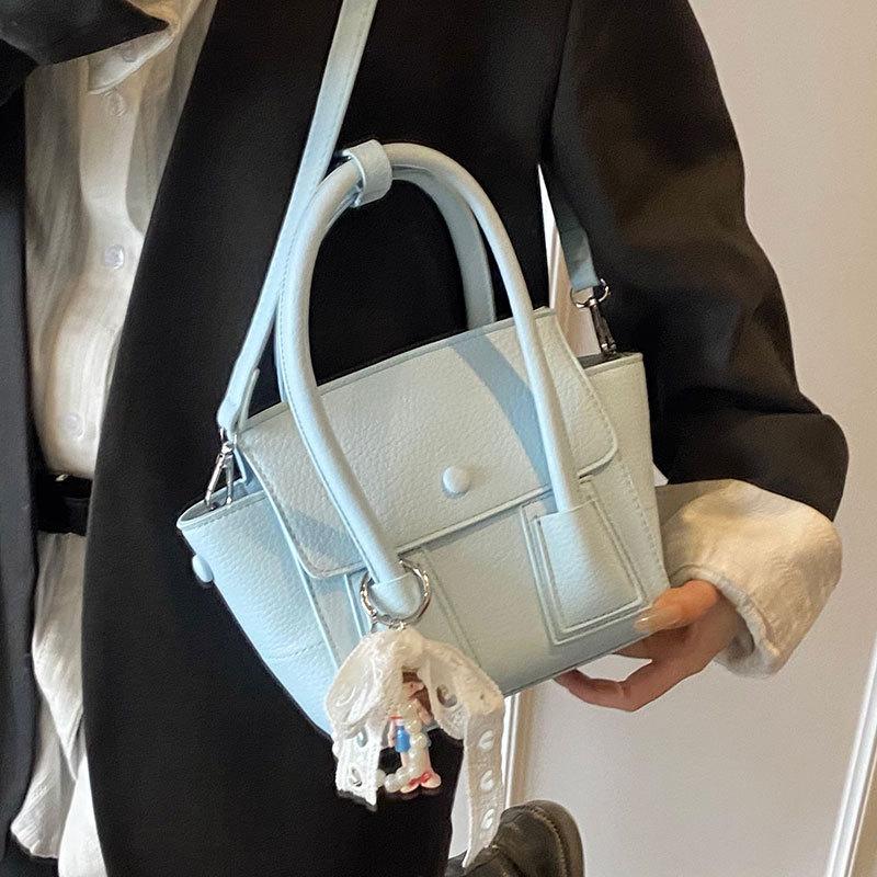 Summer Dopamine Korean Version Simple and Sweet Portable Bucket Bag Casual Foreign Style Lychee Pattern Texture Commuter Messenger Bag