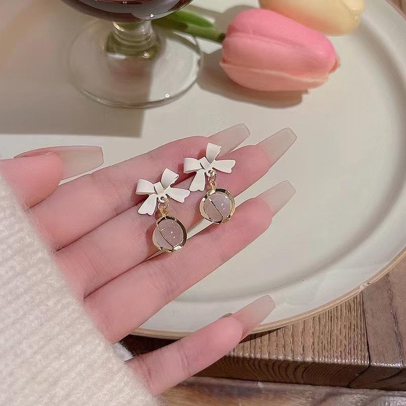 

Silver Needle Light Luxury Simple Sweet Bow Earrings Women s Opal Premium Sense Earrings Ear Jewelry Earrings
