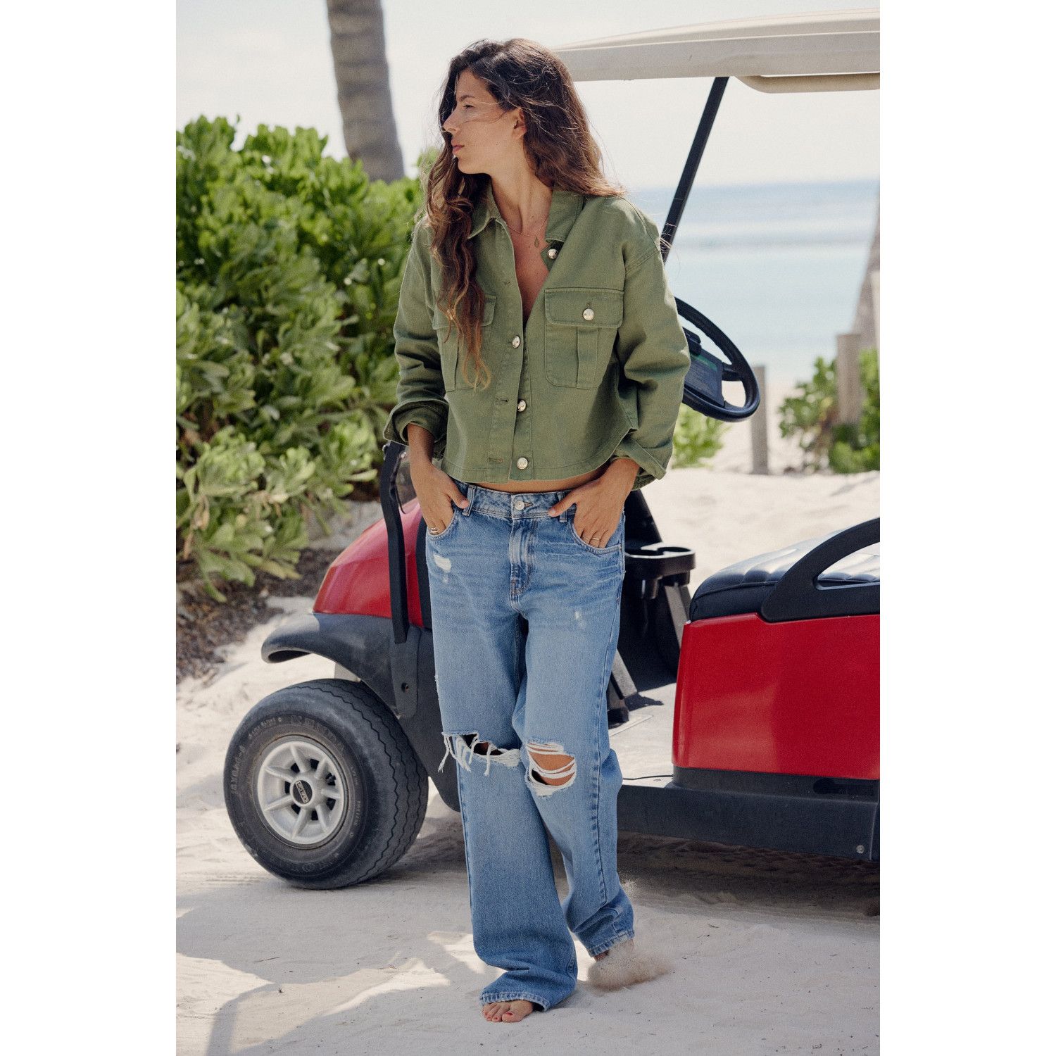 

OVERSHIRT WITH GOLDEN BUTTONS