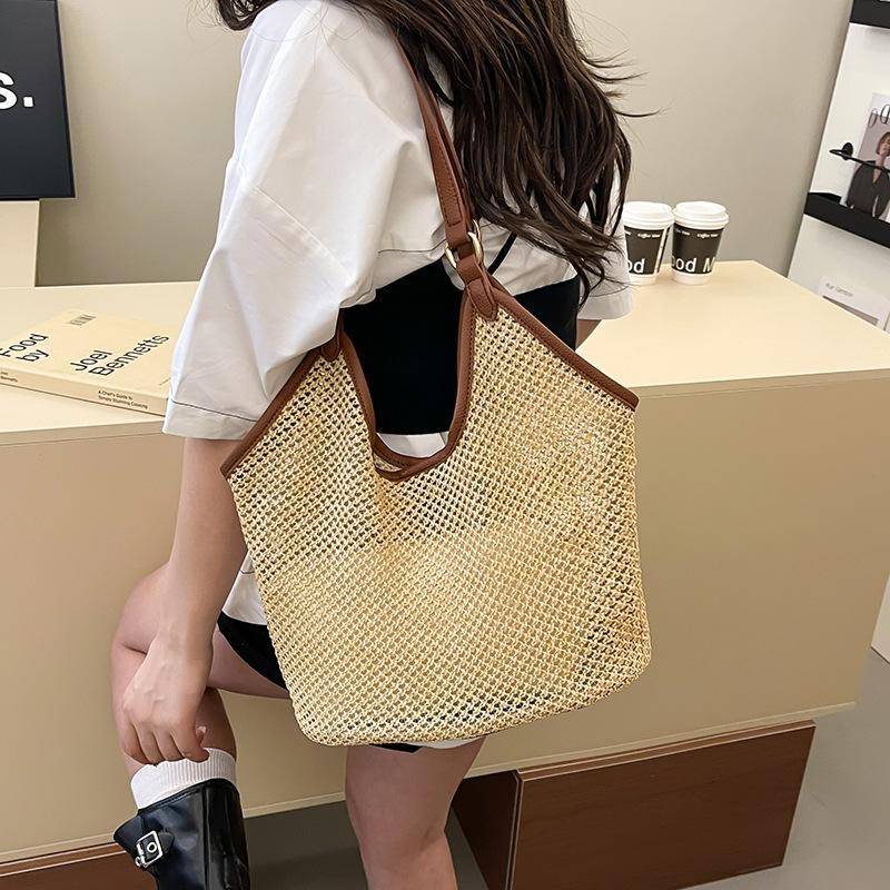 New Large-capacity Tote Bag Women's Casual Versatile Shoulder Vacation Beach Bag