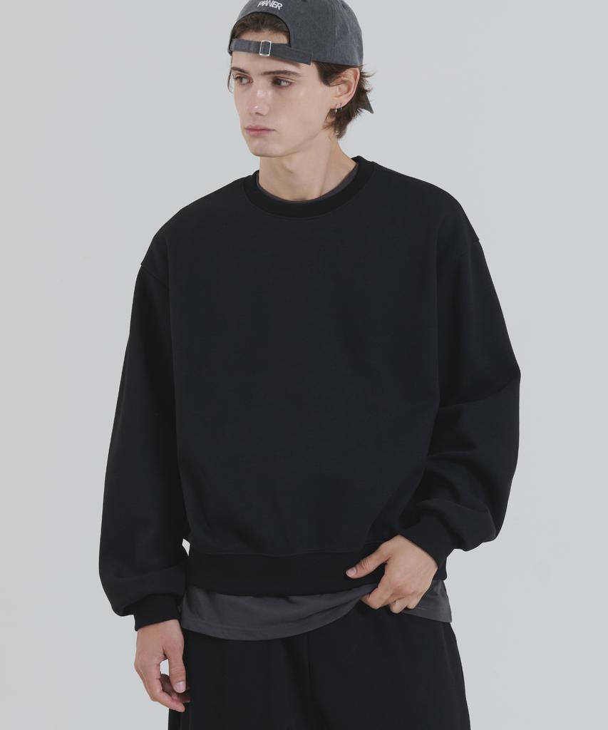 PIANER Hap-Po Oversized Crop Sweatshirt (Black)