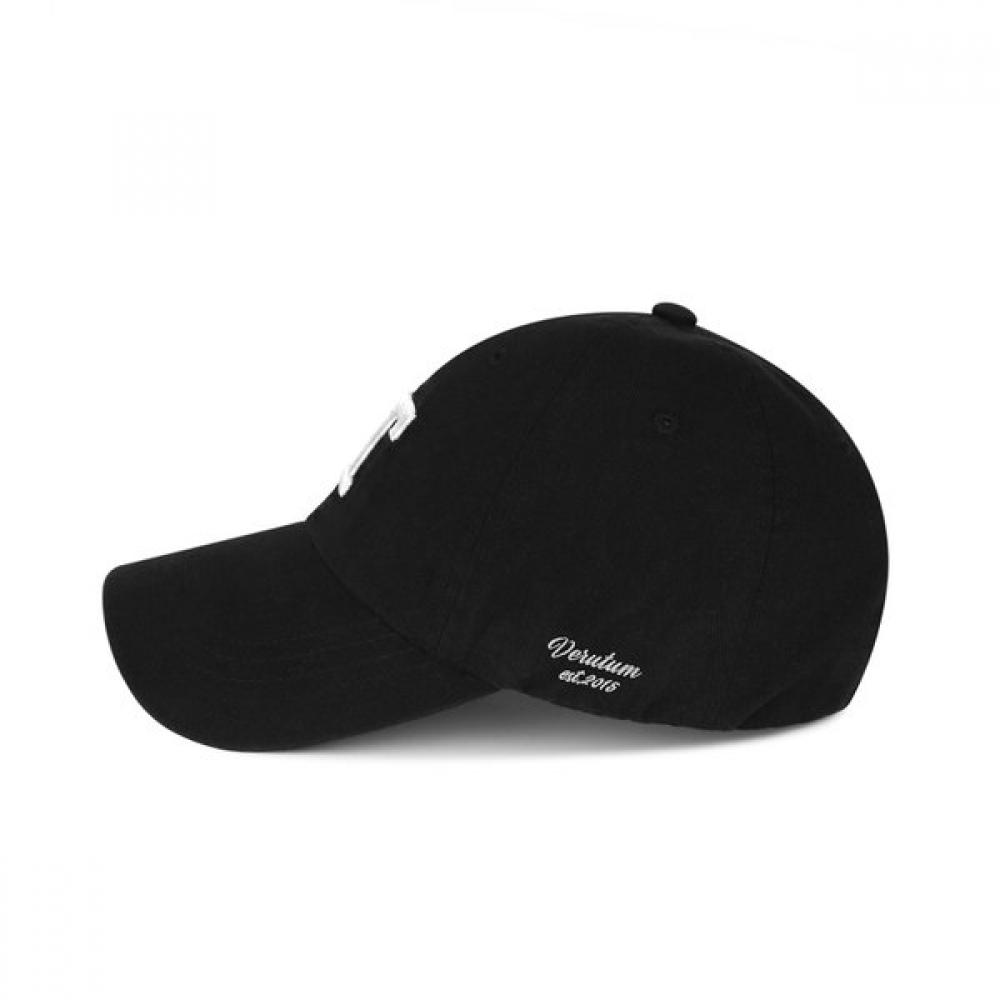 VERUTUM Cap Black Initial Hw 066d