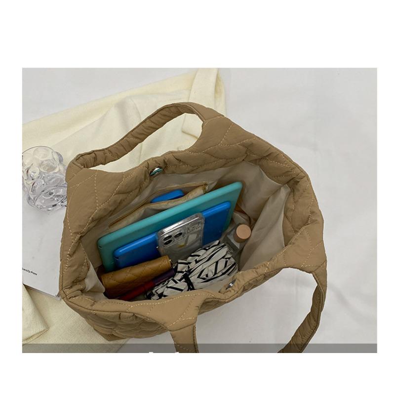 Modische Tasche mit großem Fassungsvermögen für Damen. Neue Unterarmtasche. Modische und einfache Unterarm-Tragetasche mit einer Schulter