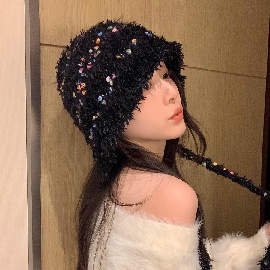 Autumn and winter colored small jelly beans hand-woven tied knitted hat women's travel atmosphere cute plush hat